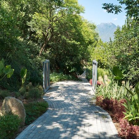ホテル Gamma Monterrey Rincon De Santiago サンチアゴ エクステリア 写真
